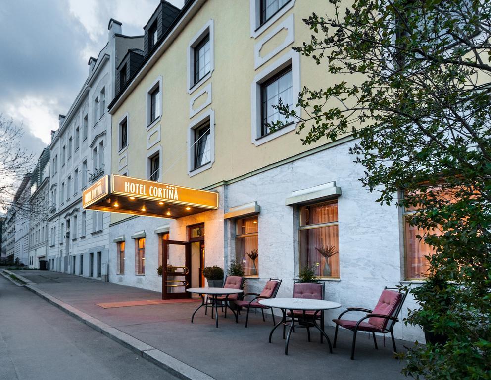 Club Hotel Cortina Vienna Exterior photo